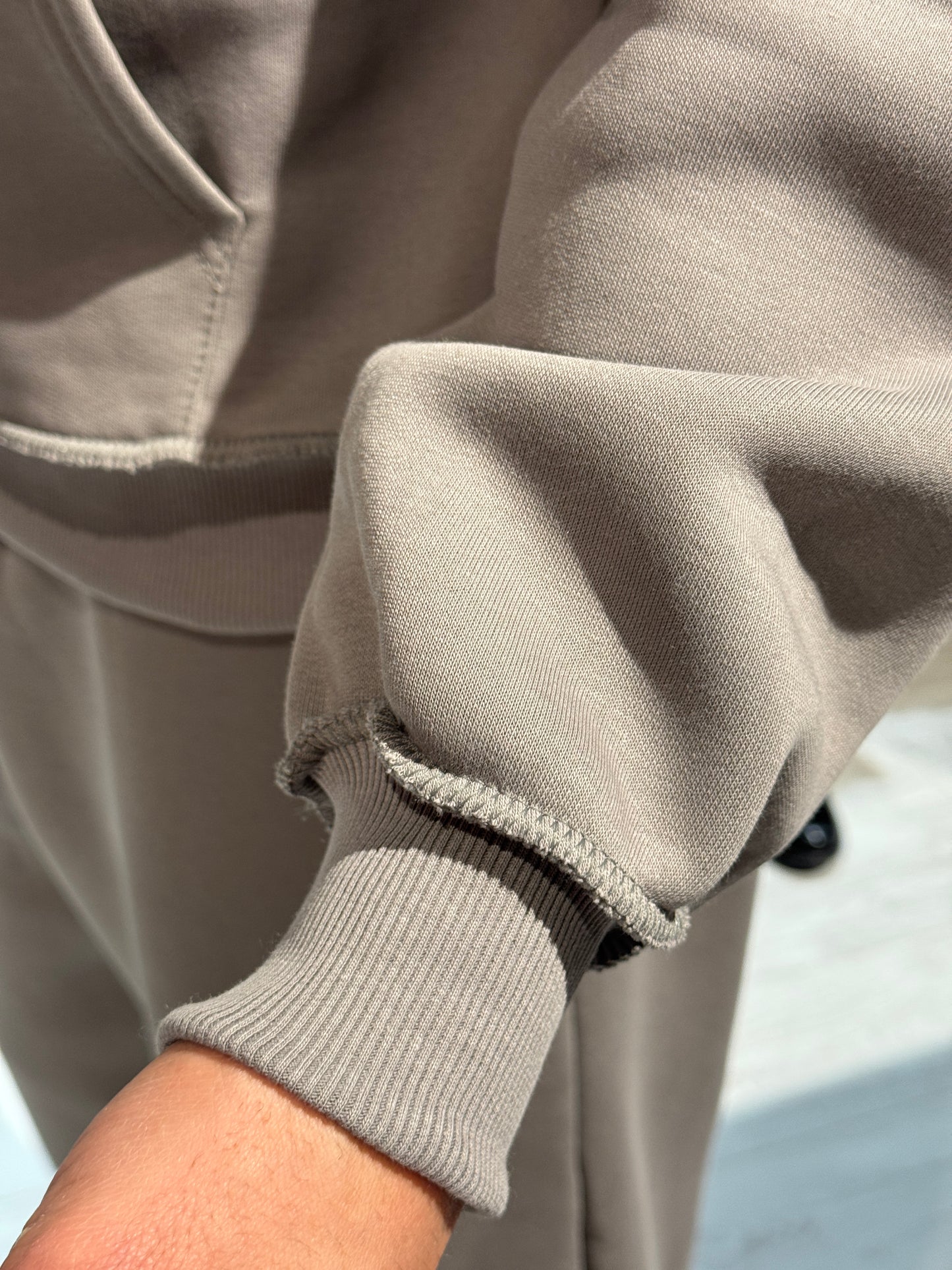 Tuta B-essential Tortora