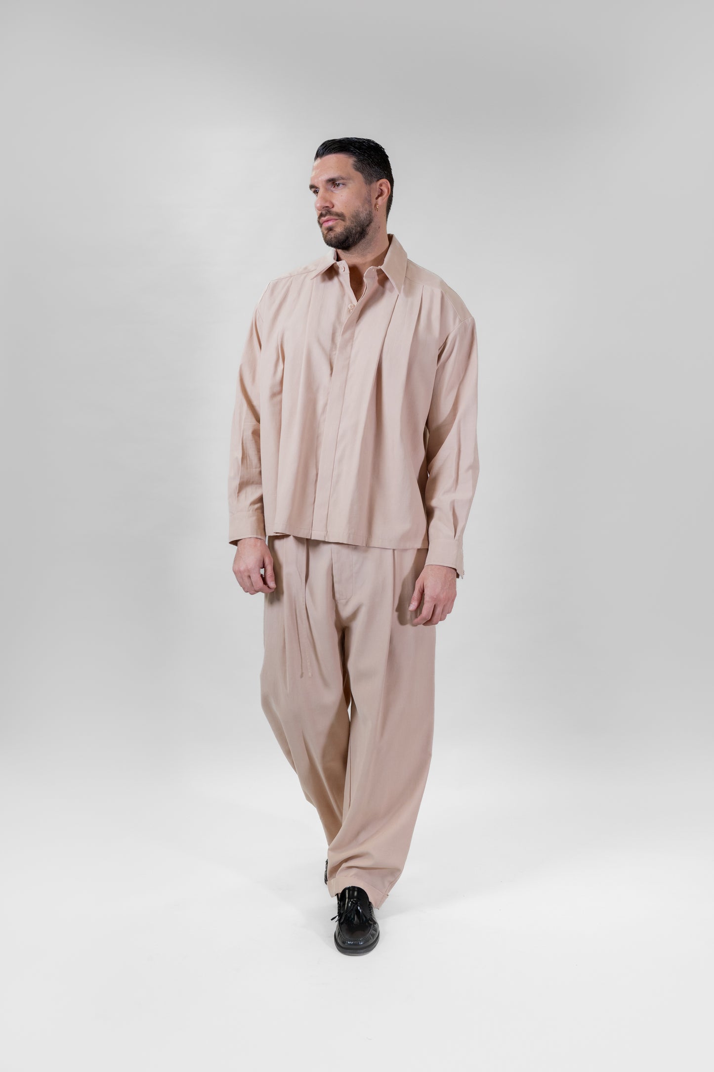 Completo Never Land Nude