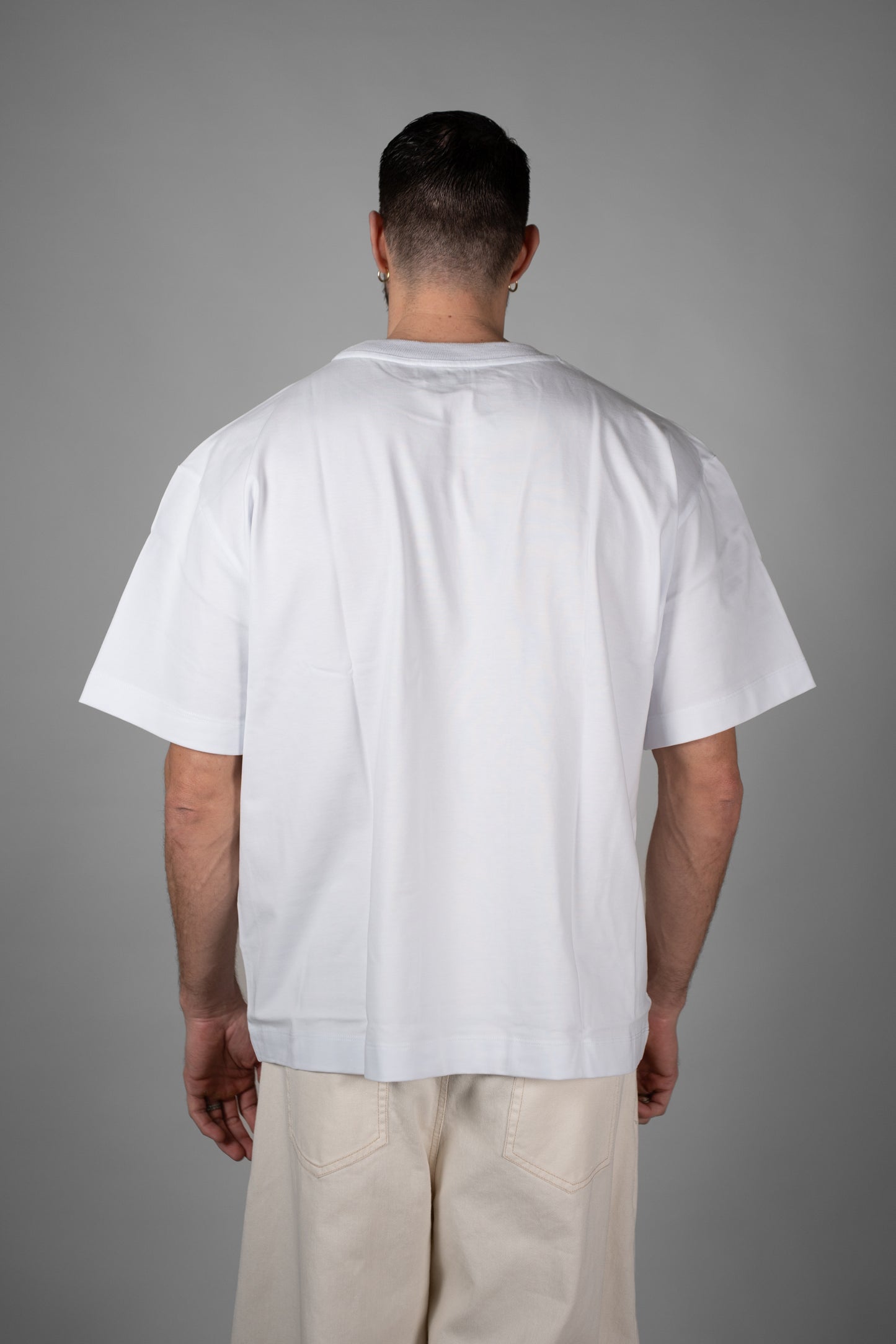 Maglia over bianca