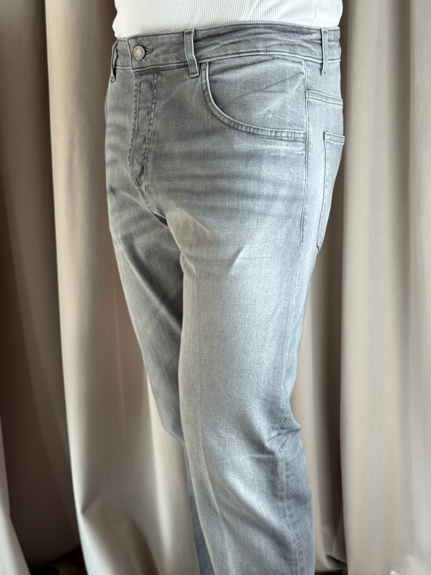 Don The Fuller Yaren Grey