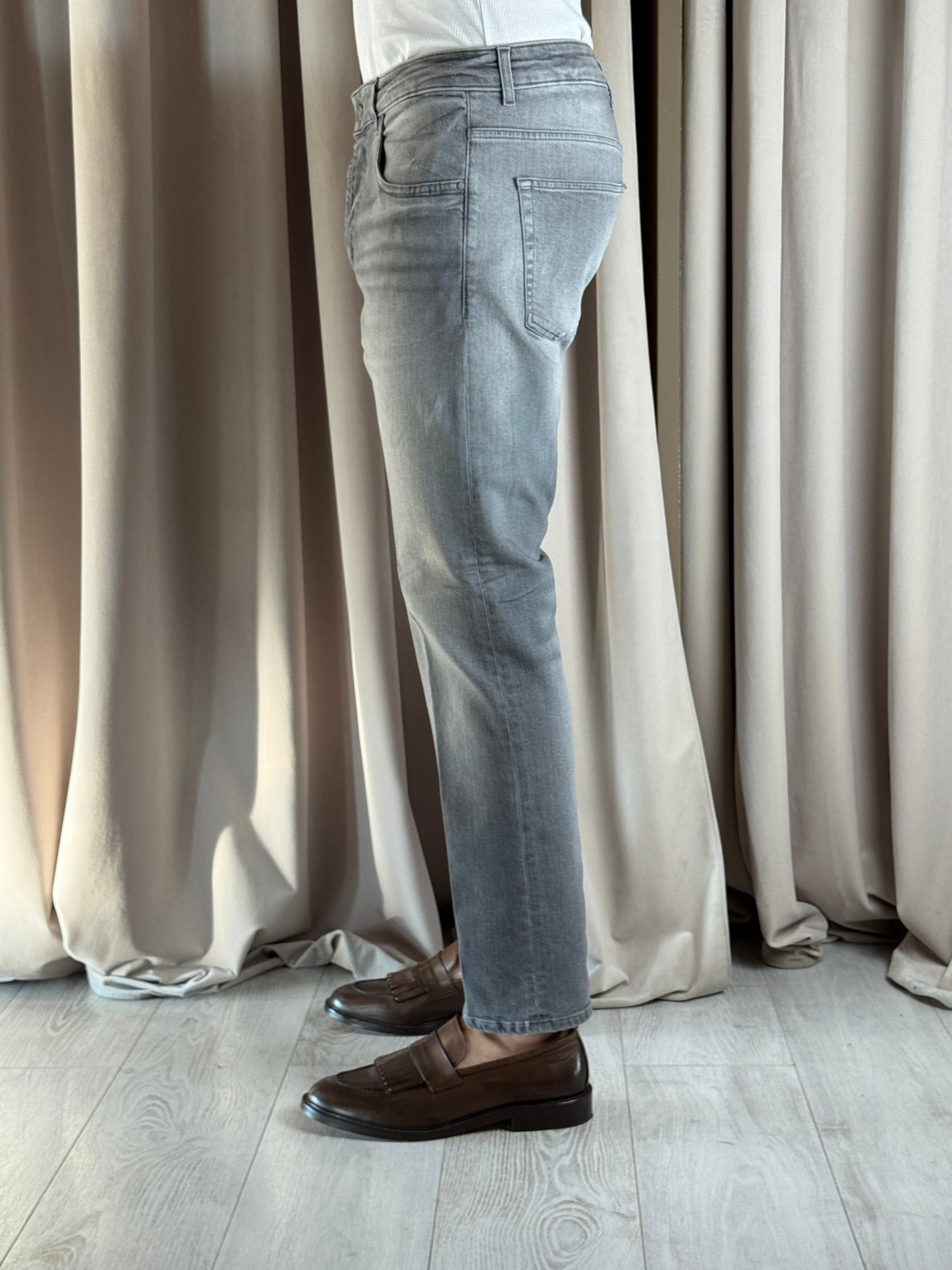 Don The Fuller Yaren Grey