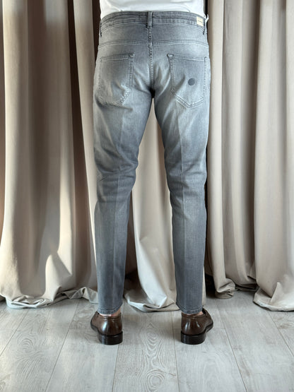 Don The Fuller Yaren Grey